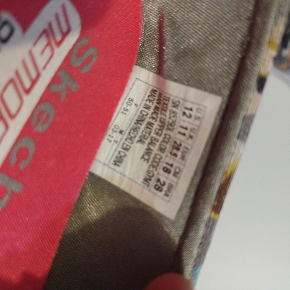 Sketchers Bobs from Skechers Girls Dogs pattern memory foam US 12 UK 11.Euc - Picture 2 of 6